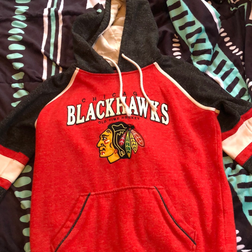 Chicago Blackhawks Women’s Hoodie